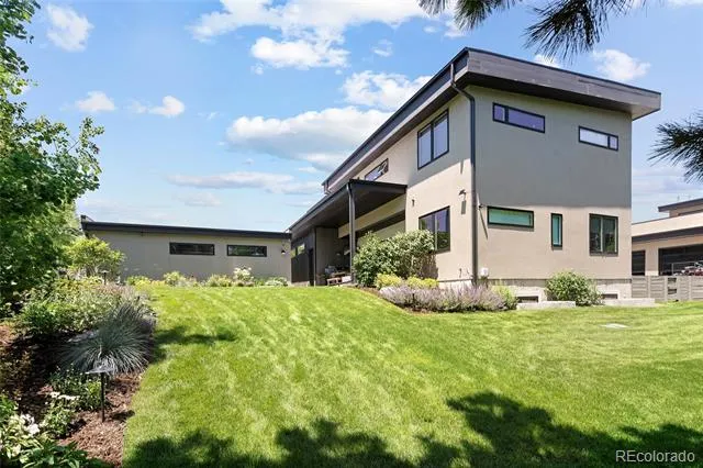 2560 Newcombe Way Lakewood, CO 80215
