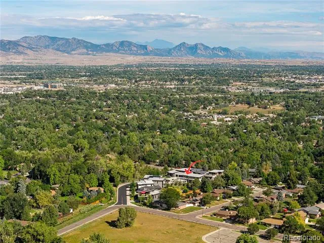 2560 Newcombe Way Lakewood, CO 80215