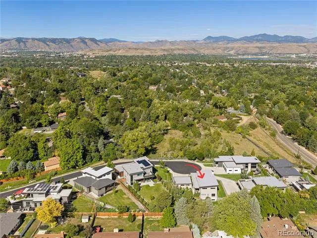 2560 Newcombe Way Lakewood, CO 80215