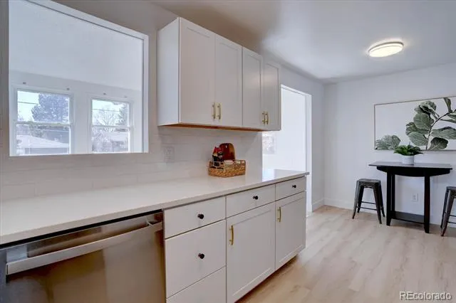 3822 W Quinn Place Denver, CO 80236