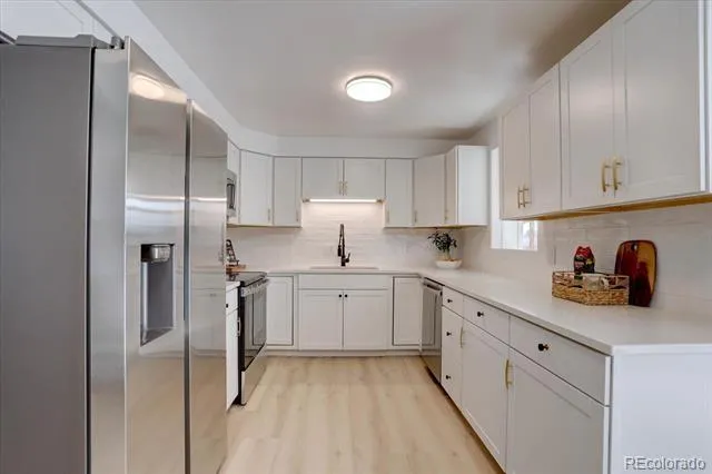 3822 W Quinn Place Denver, CO 80236