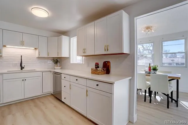 3822 W Quinn Place Denver, CO 80236