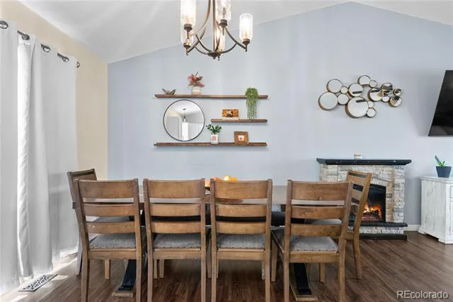 2524 Weyburn Way Colorado Springs, CO 80922