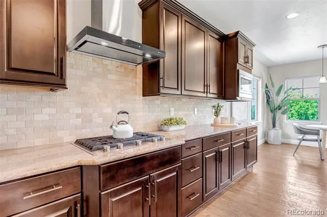 11890 W 39th Place Wheat Ridge, CO 80033