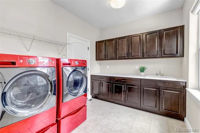 11890 W 39th Place Wheat Ridge, CO 80033