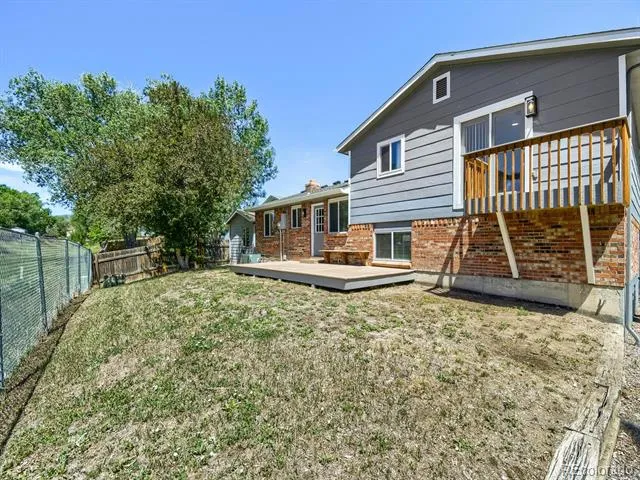 9320 W Burgundy Avenue Littleton, CO 80123