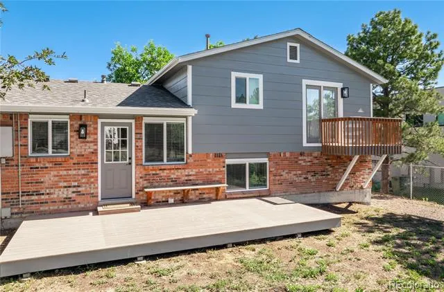 9320 W Burgundy Avenue Littleton, CO 80123