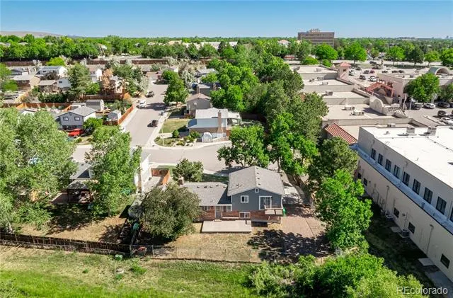 9320 W Burgundy Avenue Littleton, CO 80123
