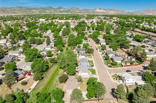 9320 W Burgundy Avenue Littleton, CO 80123