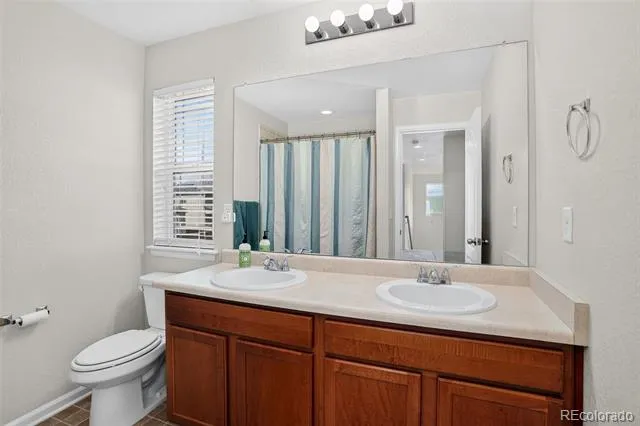 25168 E Ellsworth Place Aurora, CO 80018
