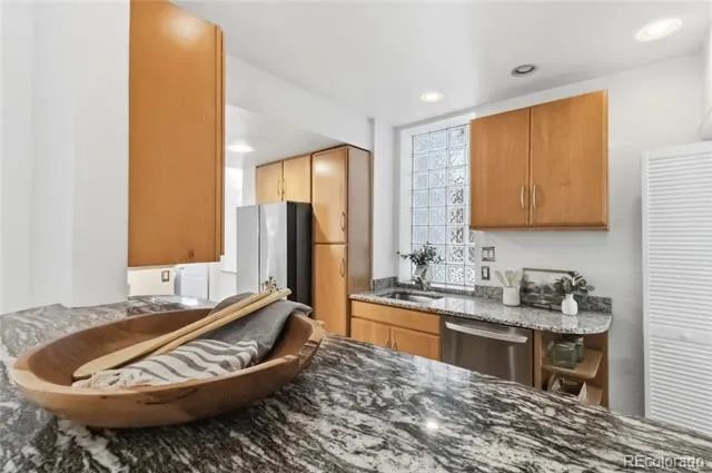 960 Ogden Street Denver, CO 80218