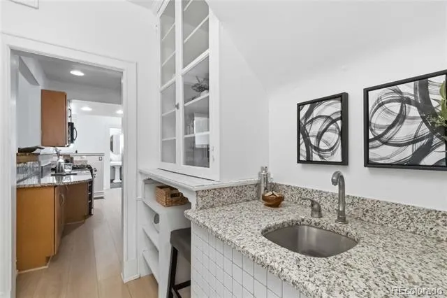960 Ogden Street Denver, CO 80218