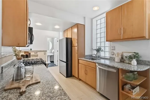 960 Ogden Street Denver, CO 80218