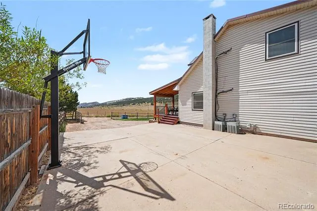 7800 Gregory Drive Berthoud, CO 80513
