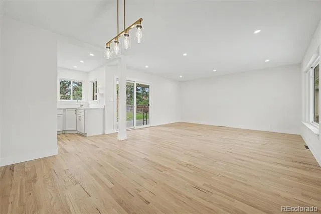 3346 W Layton Avenue Englewood, CO 80110