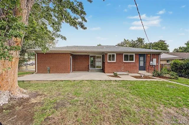3346 W Layton Avenue Englewood, CO 80110