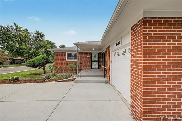 3346 W Layton Avenue Englewood, CO 80110