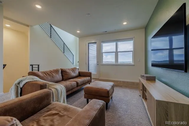 930 Hook Grove Colorado Springs, CO 80907