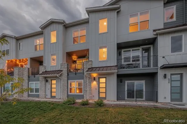 930 Hook Grove Colorado Springs, CO 80907
