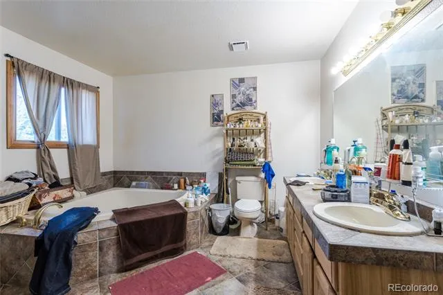 1095 S Fulton Street Denver, CO 80247