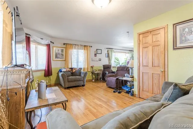 1095 S Fulton Street Denver, CO 80247