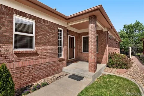 1013 Boxelder Circle