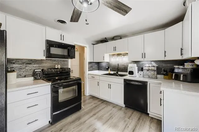 8906 Oakwood Street Westminster, CO 80031
