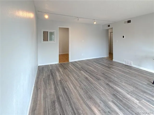 10211 Ura Lane #3-303 Thornton, CO 80260