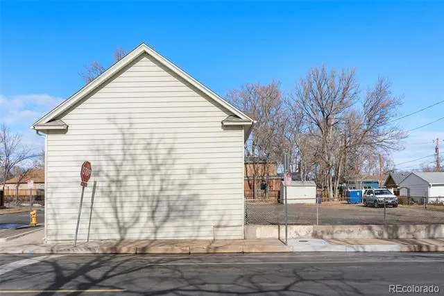 4600 Clay Street Denver, CO 80211