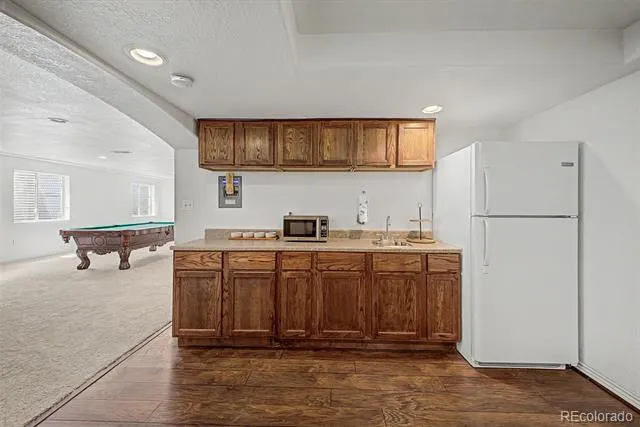 1820 Lochmore Drive Longmont, CO 80504