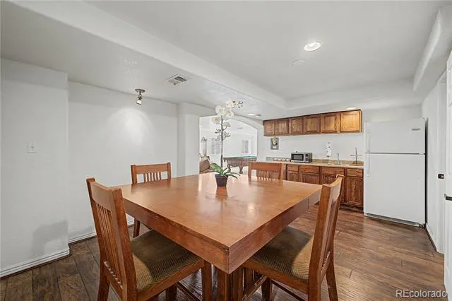 1820 Lochmore Drive Longmont, CO 80504