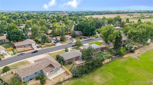 945 E 10th Avenue Broomfield, CO 80020