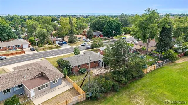 945 E 10th Avenue Broomfield, CO 80020