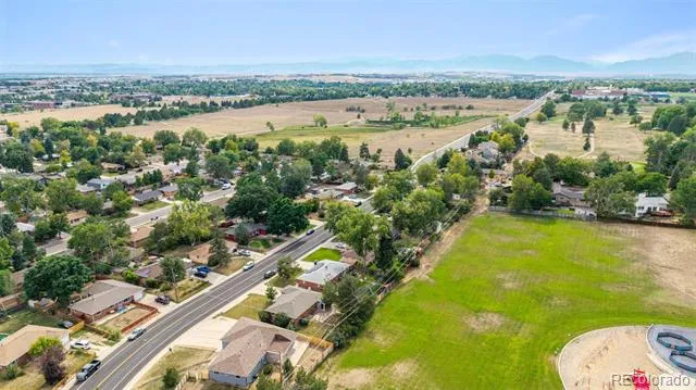 945 E 10th Avenue Broomfield, CO 80020