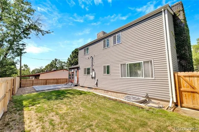5982 Taft Street Arvada, CO 80004