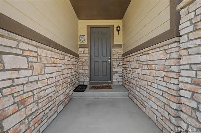 19164 W 85th Bluff Arvada, CO 80007