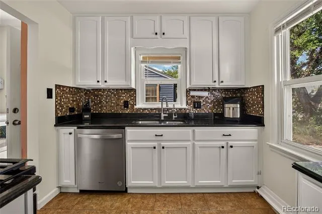 2836 W Irvington Place Denver, CO 80219