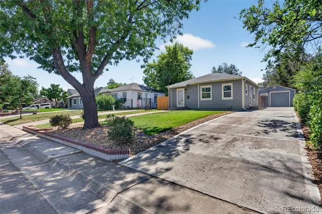 2836 W Irvington Place Denver, CO 80219