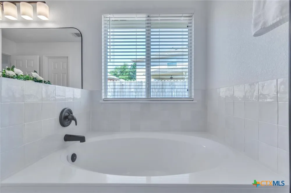 16832 Luckenwald Drive Round Rock, TX 78681
