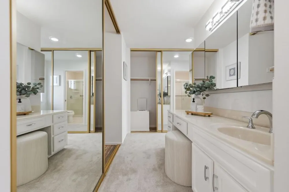 1209 North Road Belmont, CA 94002