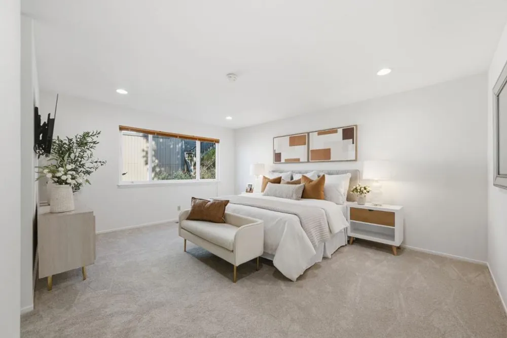 1209 North Road Belmont, CA 94002