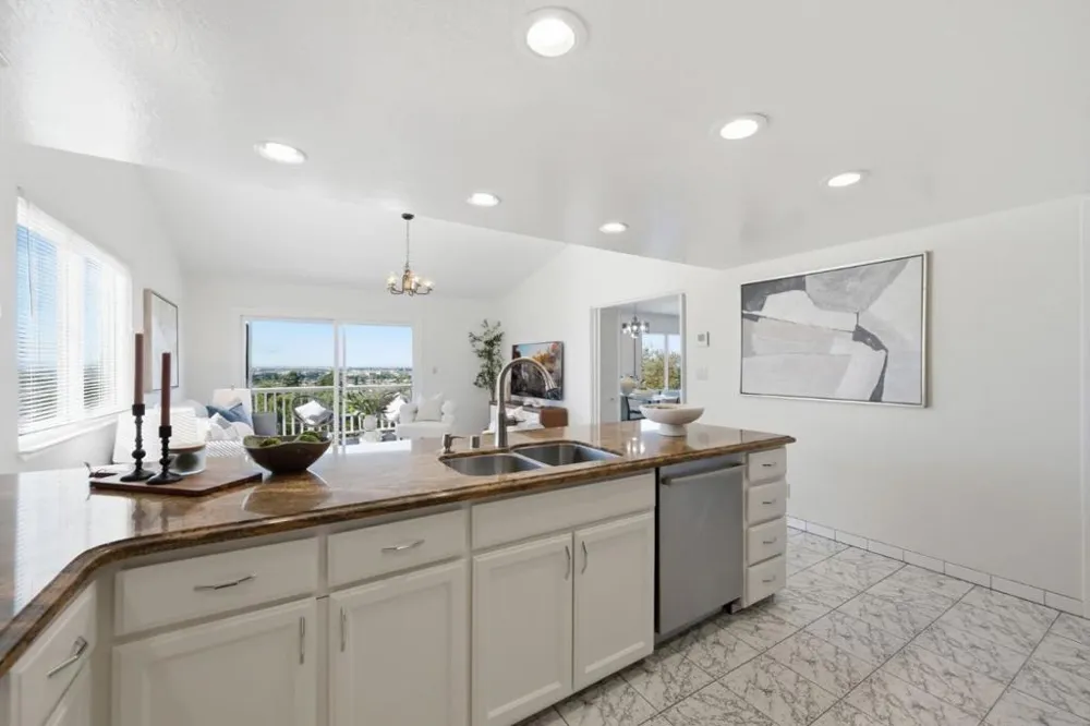 1209 North Road Belmont, CA 94002