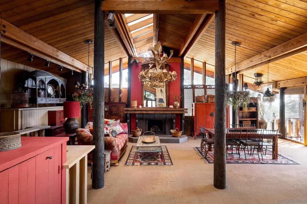 353 Glenmont Solana Beach, CA 92075