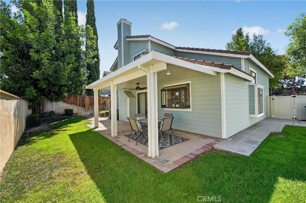 1875 Butternut Corona, CA 92882