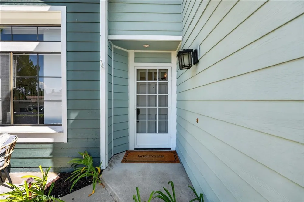 1875 Butternut Corona, CA 92882