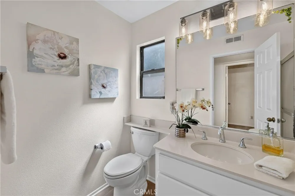 1875 Butternut Corona, CA 92882