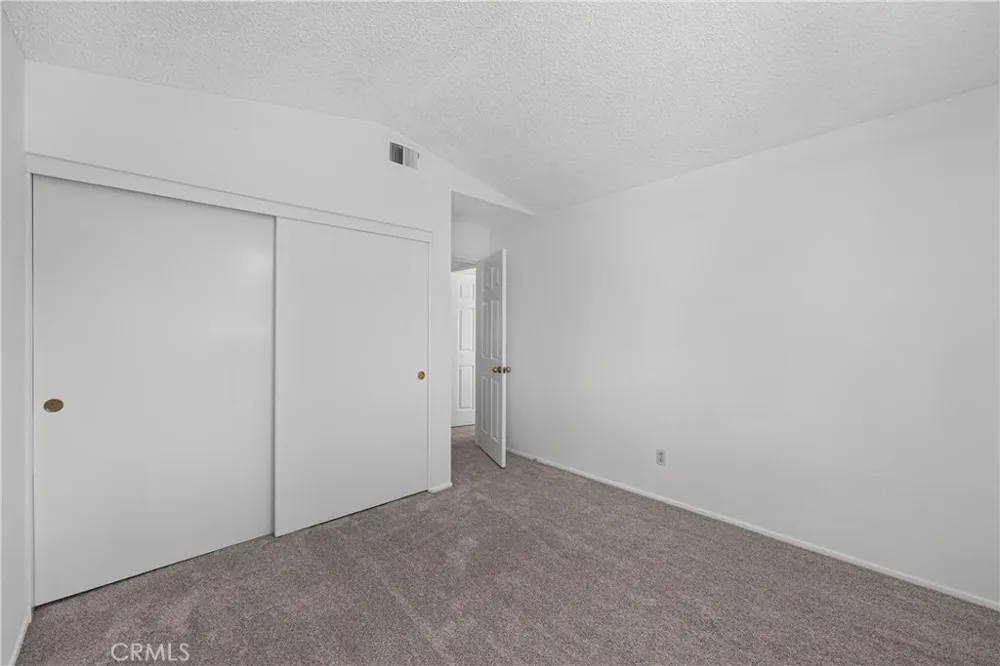1875 Butternut Corona, CA 92882