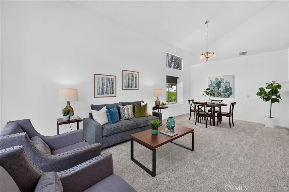 1875 Butternut Corona, CA 92882