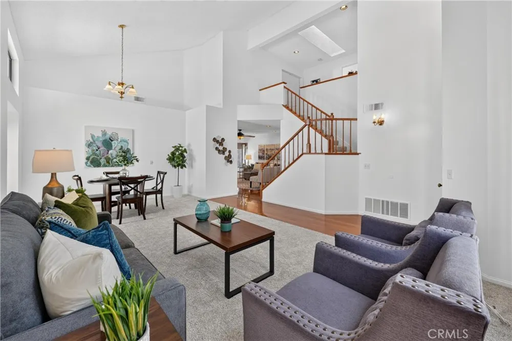 1875 Butternut Corona, CA 92882