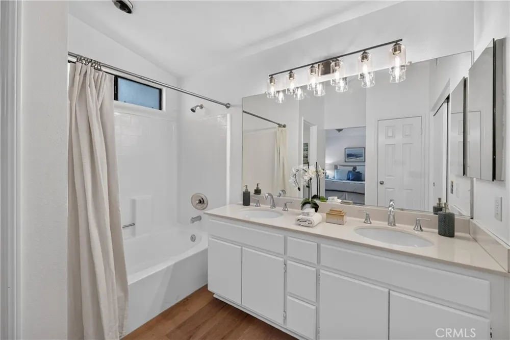 1875 Butternut Corona, CA 92882
